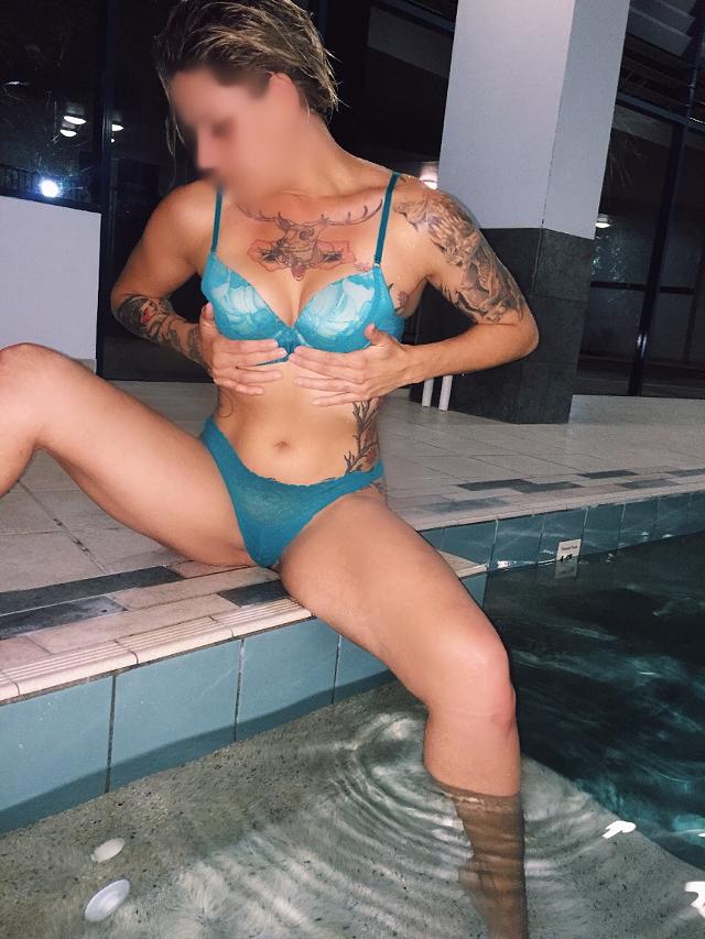 Ferizli Escort Bayan Çişem